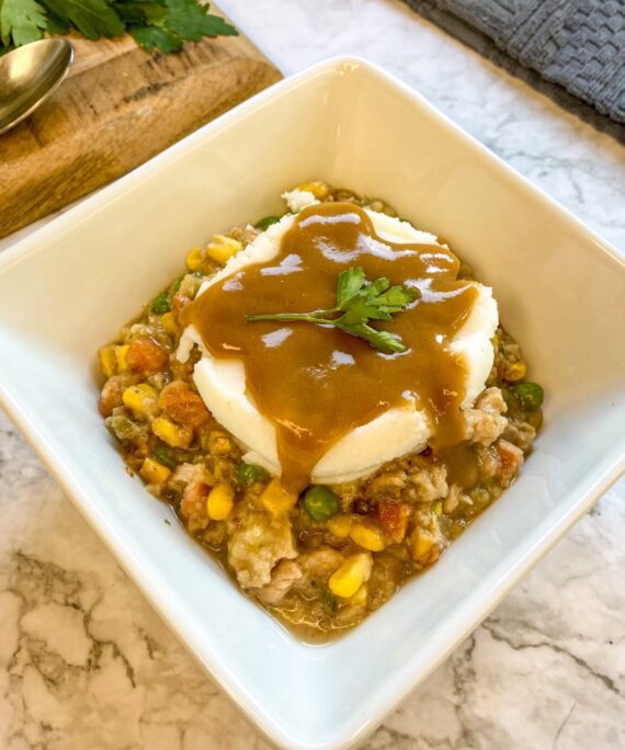 25 Turkey Shepherd’s Pie & Bun.